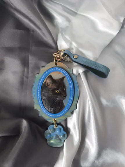 Petpaya Handcrafted Italian Veg-Tanned Leather Pet Bag Charm & Keychain – Gifts & Decorations | Oil Painting Background (Custom-made 15-21 Days)Artist: Ms.Kuli